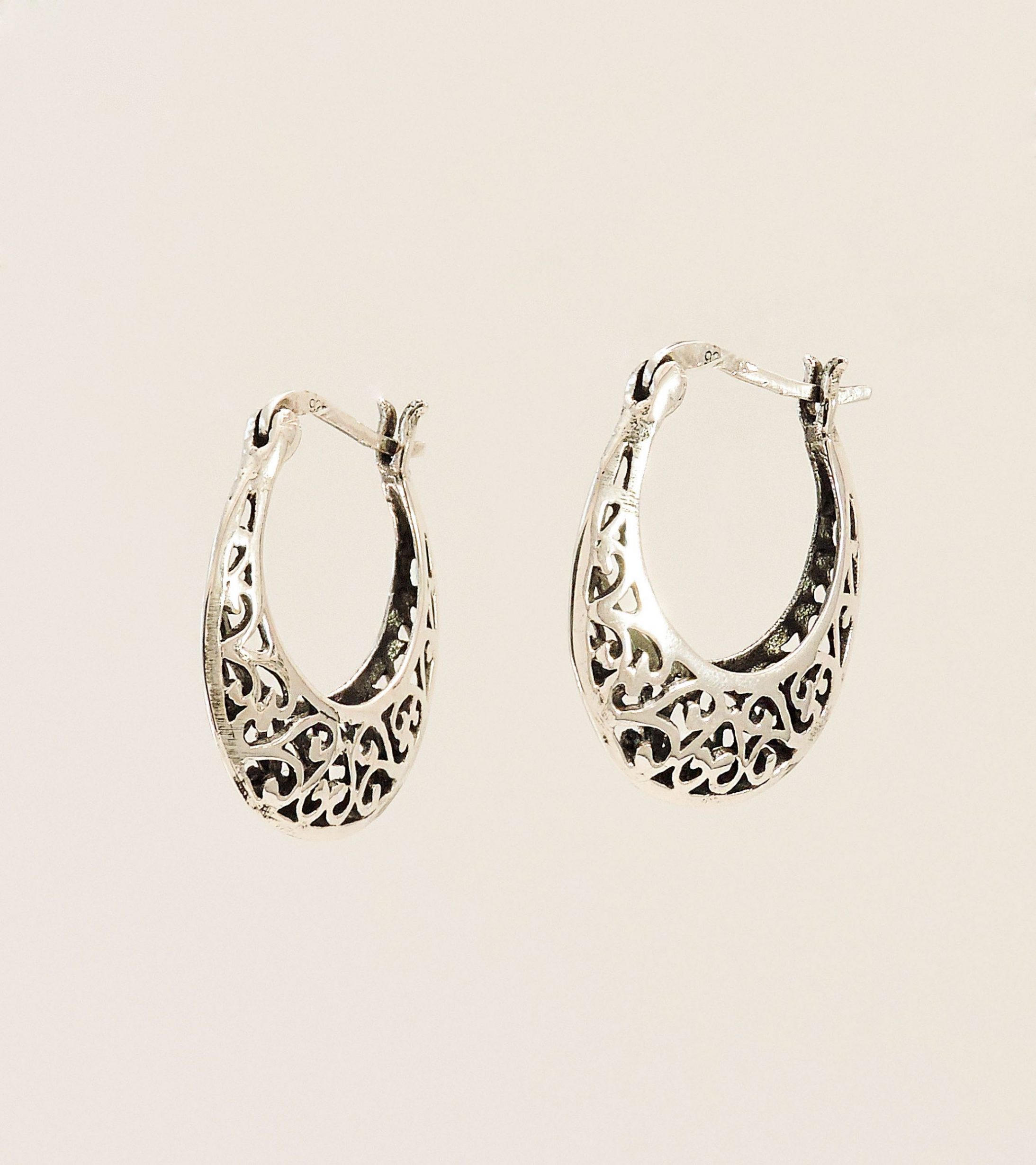 Boucles d'oreilles créoles en argent 925