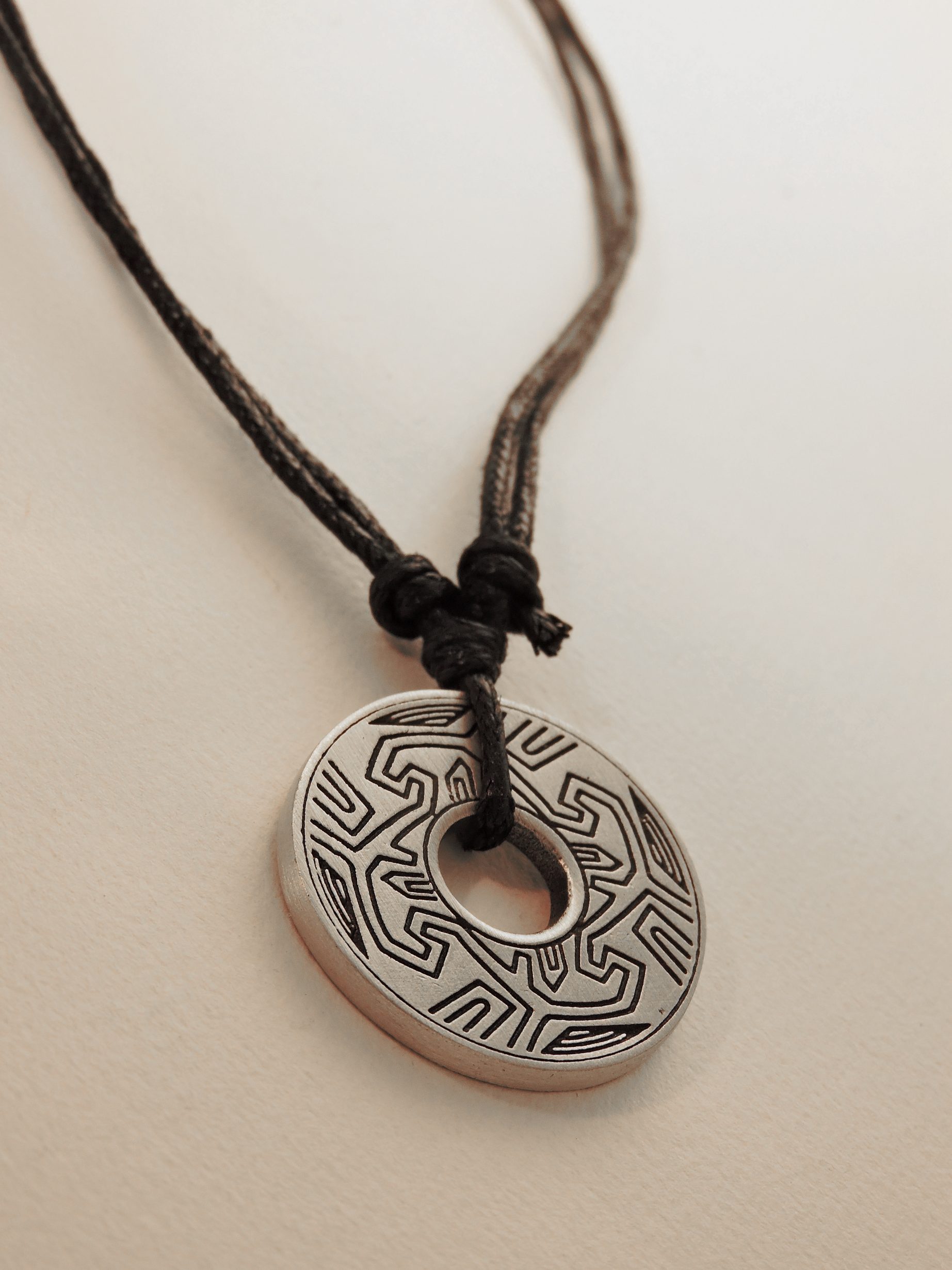 Collier pour homme en étain Collier pour homme en étain