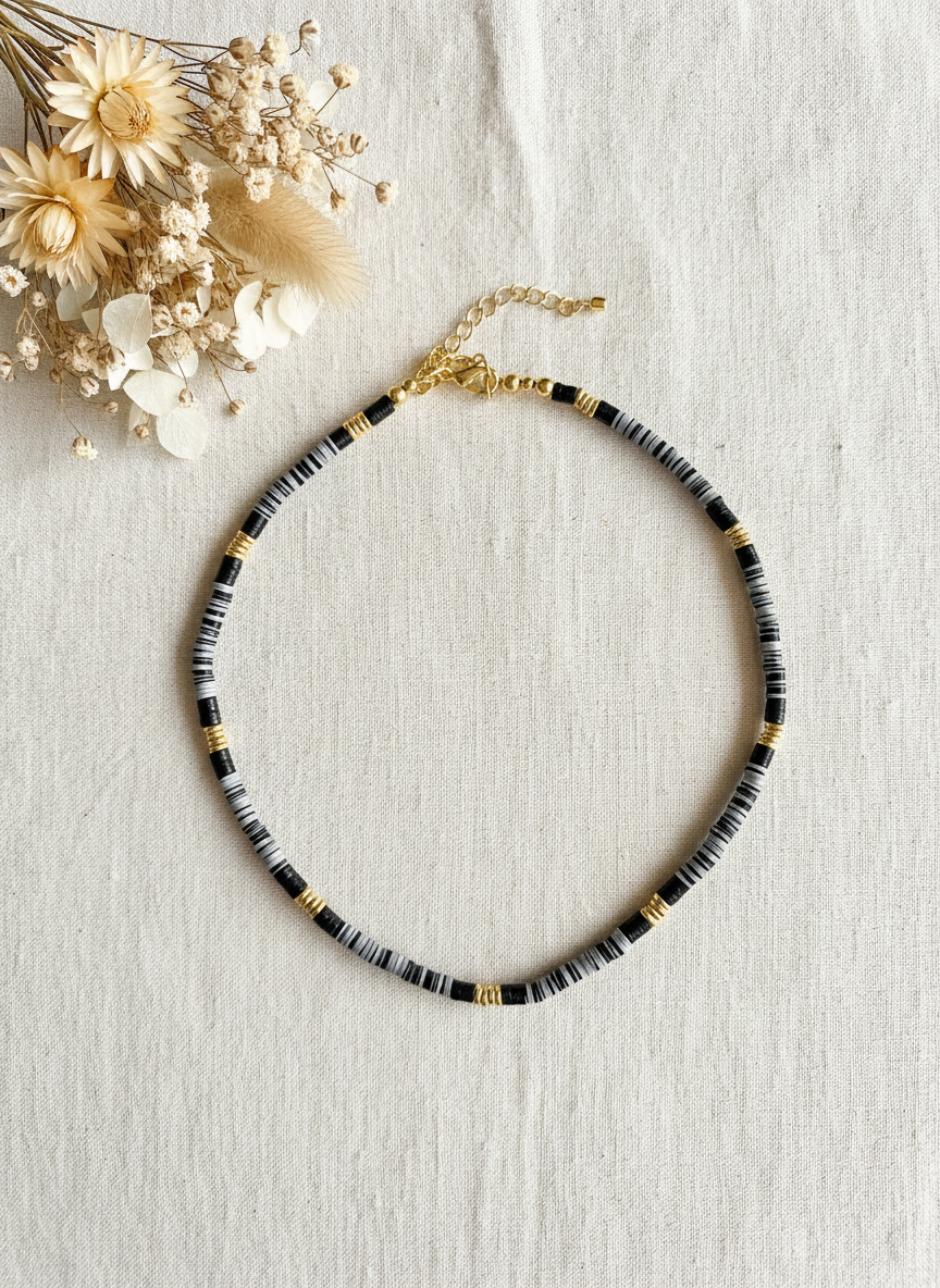 Collier en perles de vinyles Collier en perles de vinyles